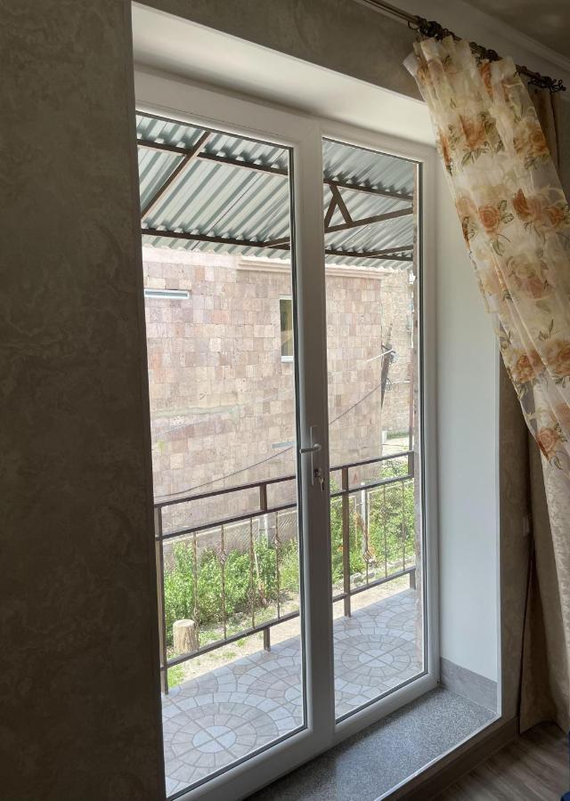 Armani Guest House Martuni Luaran gambar