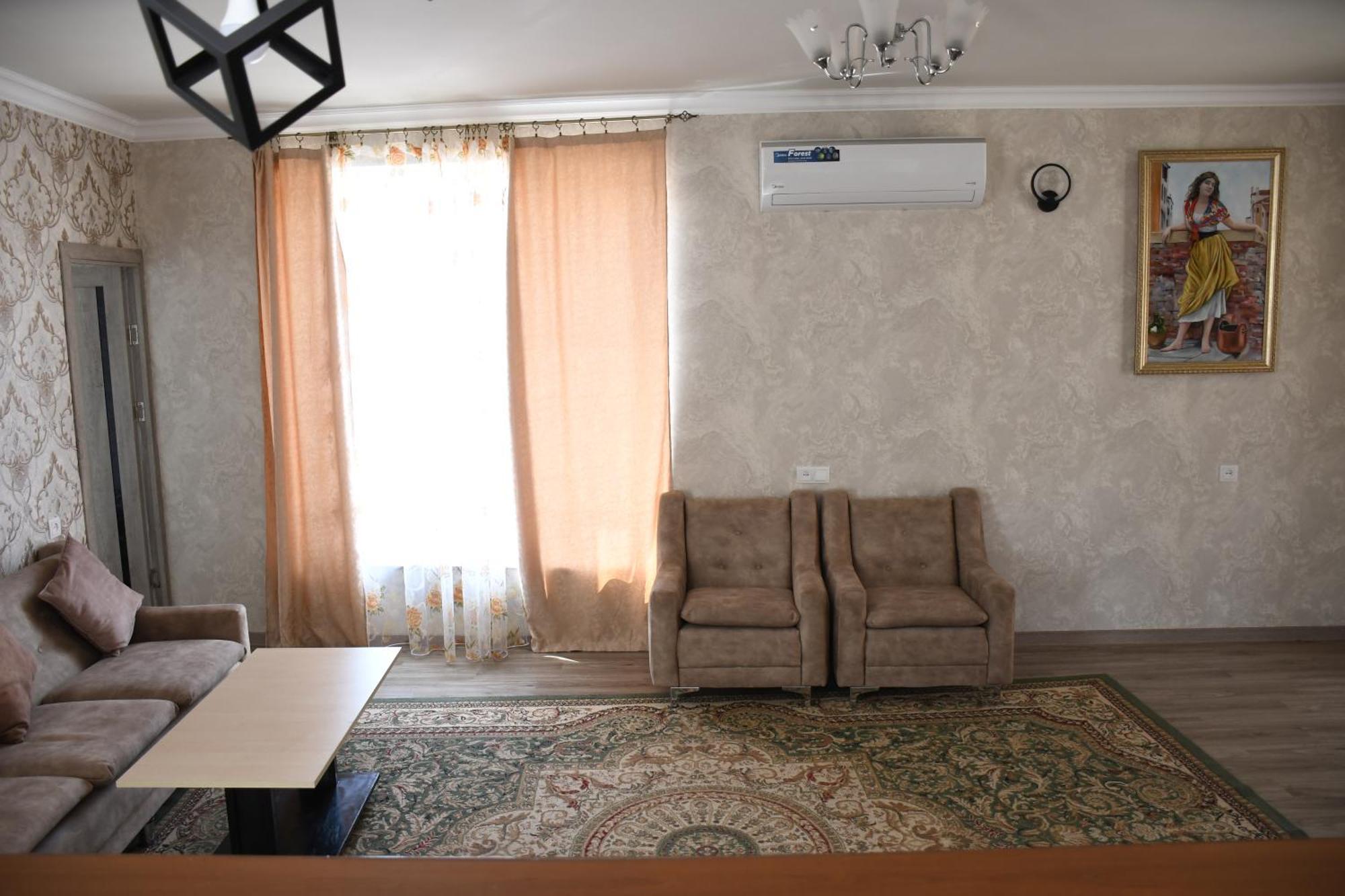 Armani Guest House Martuni Luaran gambar